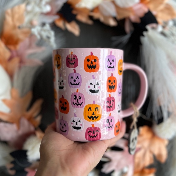 LAST ONE!✨NEW🎃Prima Design Jack o Lantern Pumpkins Pattern Pink Halloween Mug🩷 - Picture 7 of 7